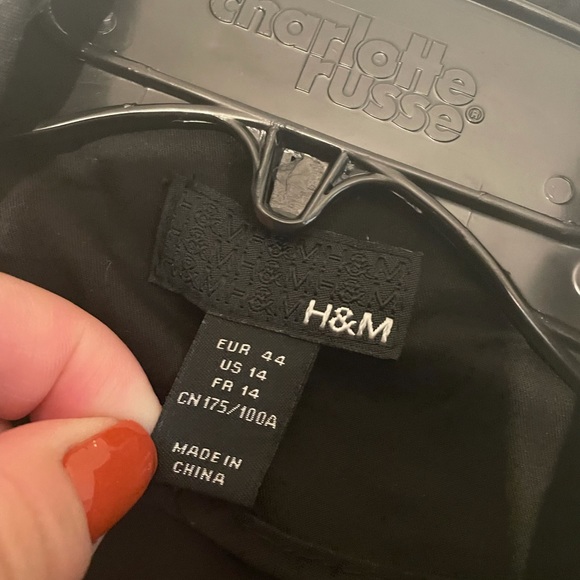 H&M jacket/blazer 😍 - Picture 3 of 8